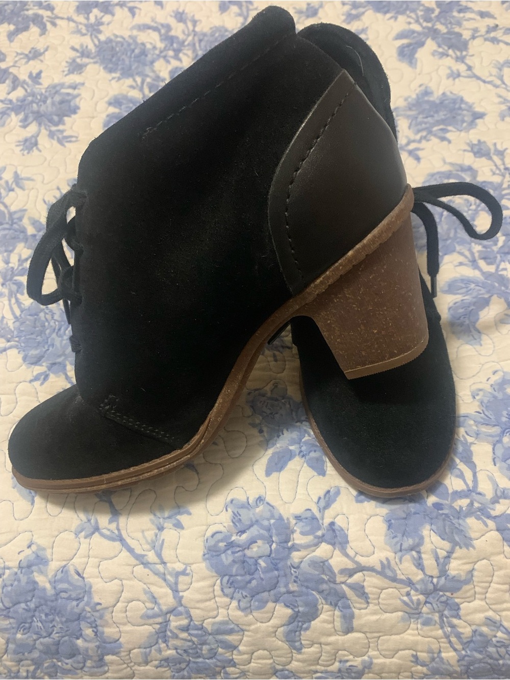 Clarks Black Suede Lace-Up Chunky Heel Ankle Boots
